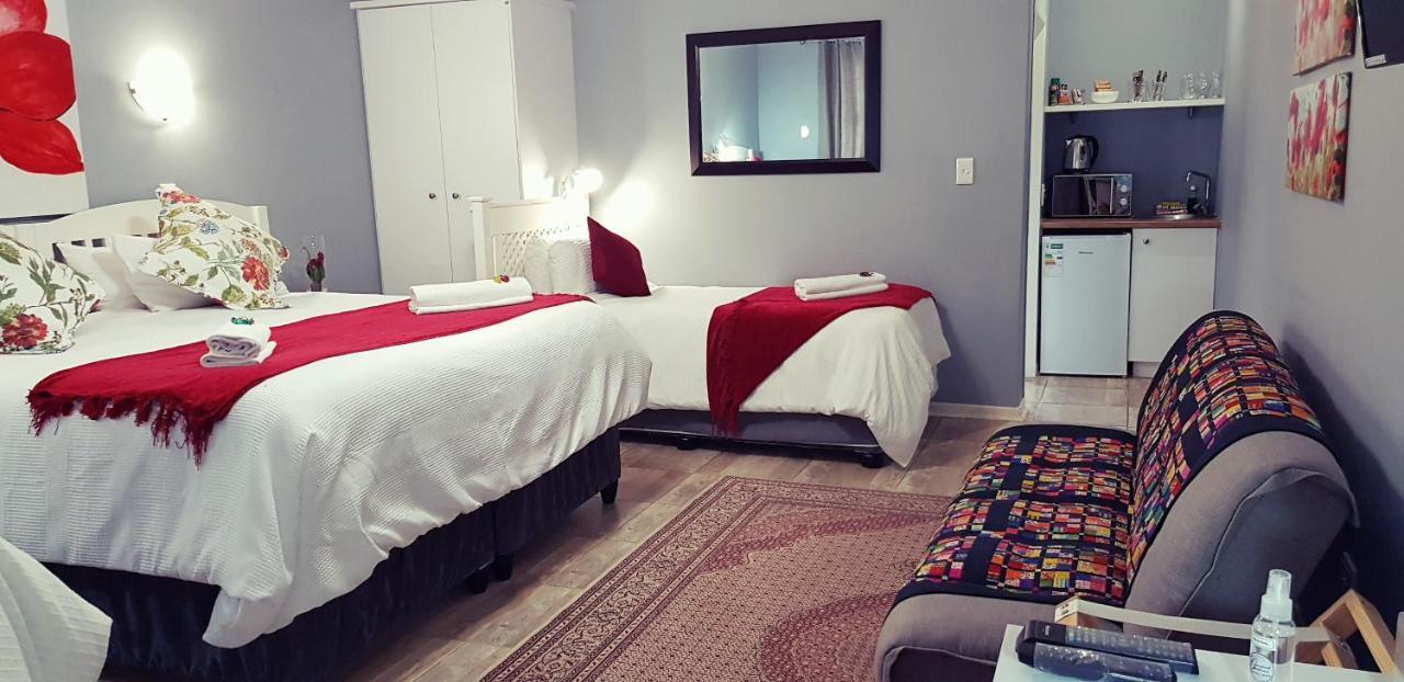 Graceland Guesthouse Potchefstroom Kültér fotó