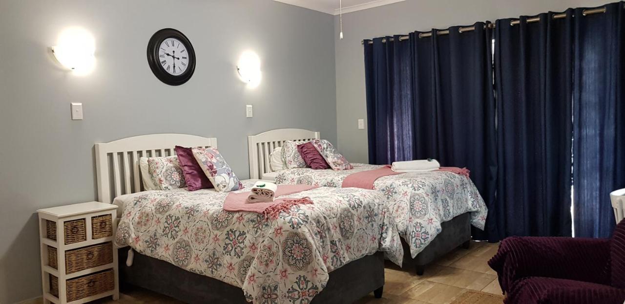 Graceland Guesthouse Potchefstroom Kültér fotó