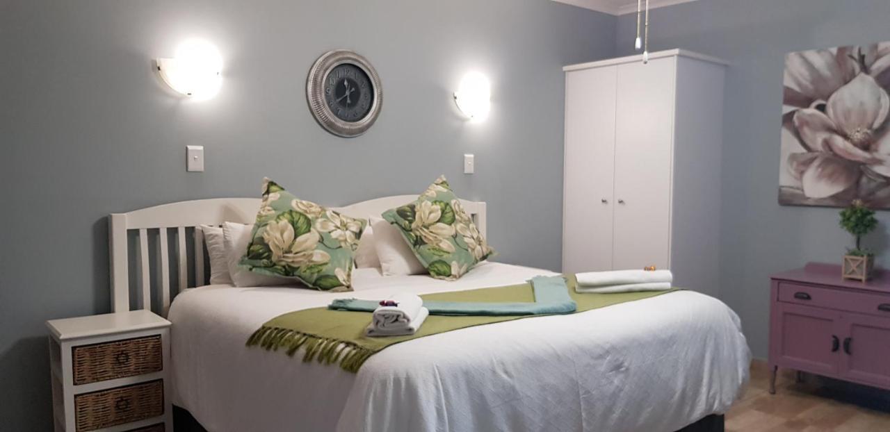 Graceland Guesthouse Potchefstroom Kültér fotó