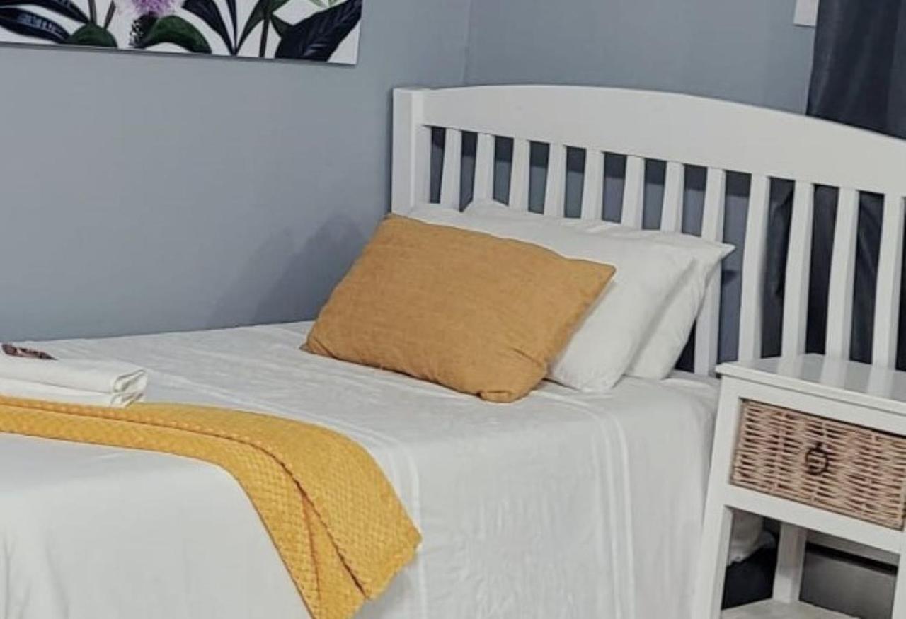 Graceland Guesthouse Potchefstroom Kültér fotó