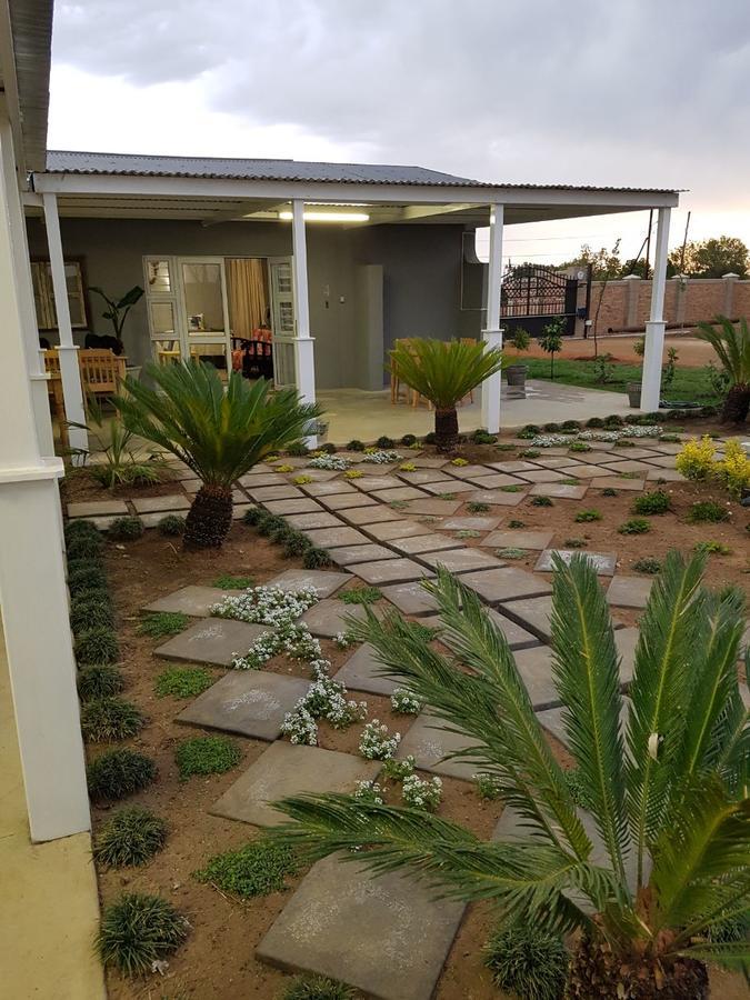 Graceland Guesthouse Potchefstroom Kültér fotó